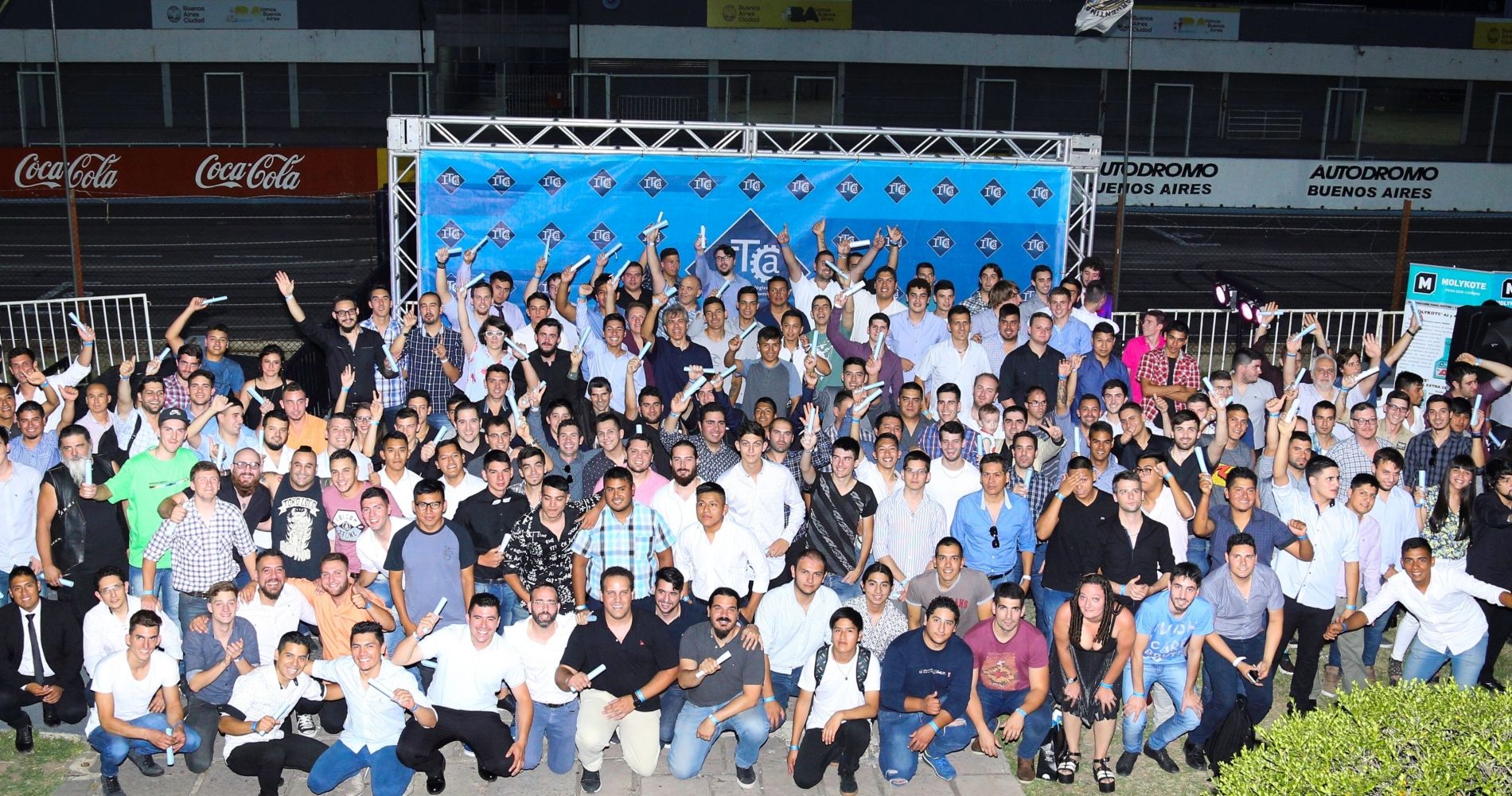 Acto de Fin de Curso ITCA en el Autódromo de Buenos Aires