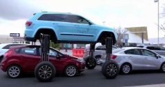 Cómo es el sorprendente auto "anti tráfico"