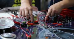  “La Evolución de la Mecánica Automotriz" Desafíos y Oportunidades para los Técnicos 