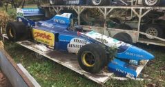 Encuentran autos de Formula 1 abandonados